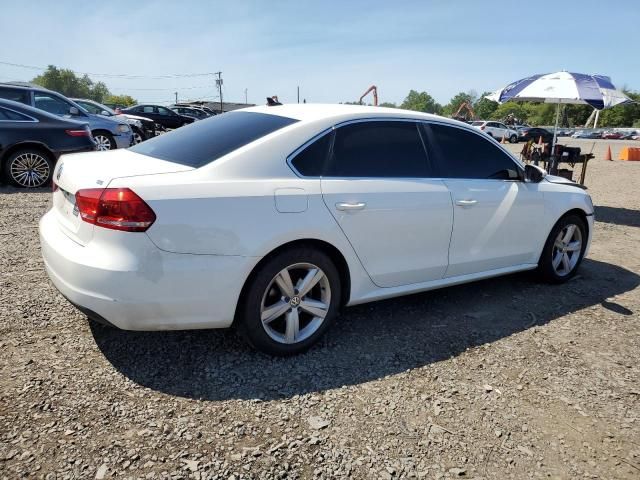 2013 Volkswagen Passat SE