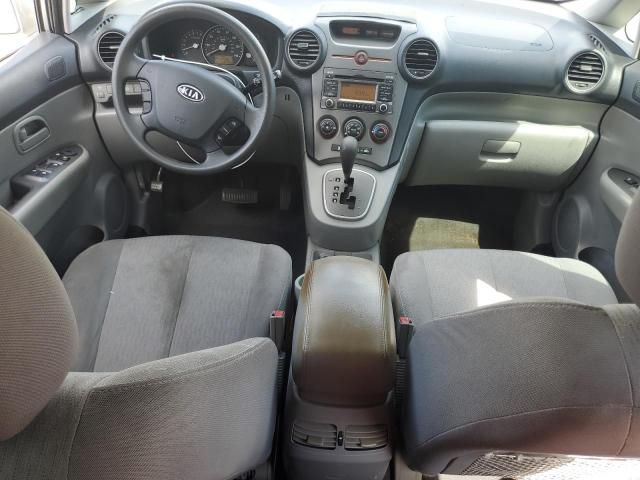 2009 KIA Rondo Base