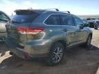 2017 Toyota Highlander SE