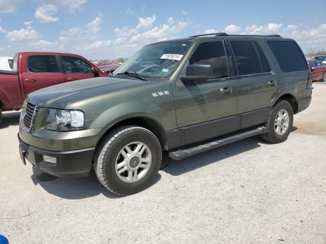 2003 Ford Expedition XLT