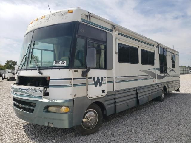 2001 Winnebago 2001 Ford F550 Super Duty Stripped Chassis