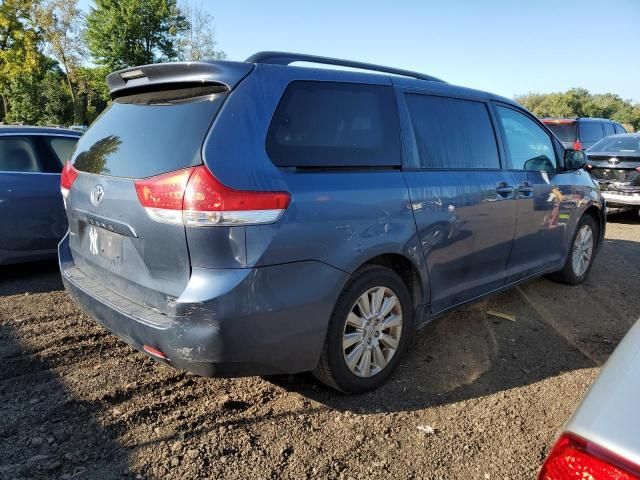 2014 Toyota Sienna XLE