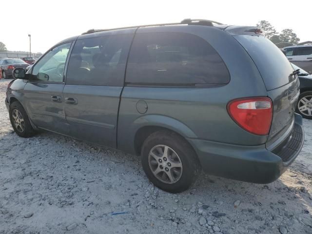 2004 Chrysler Town & Country LX