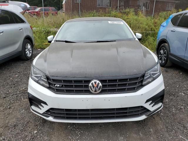 2018 Volkswagen Passat S