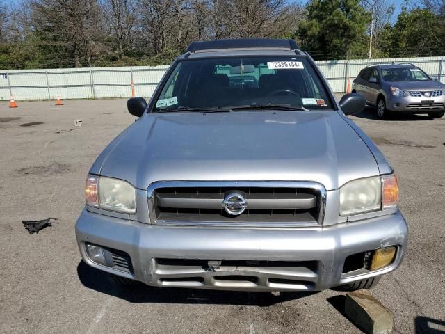 2002 Nissan Pathfinder LE