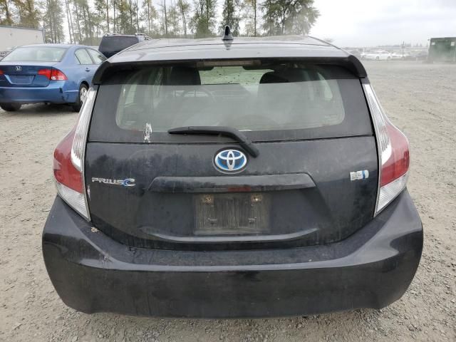 2016 Toyota Prius C