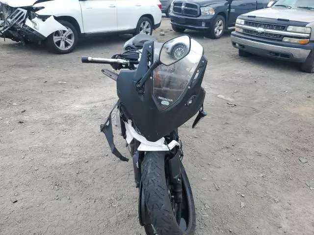 2024 Honda CBR500 RA