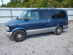 2000 GMC Safari XT en venta en Hurricane, WV