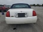 1999 Lincoln Town Car Signature