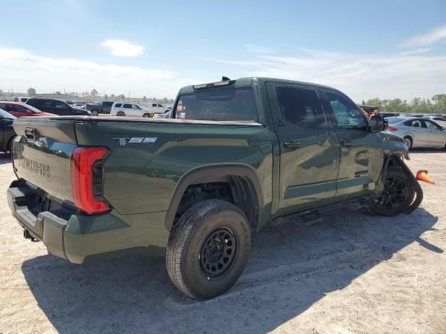 2022 Toyota Tundra Crewmax SR