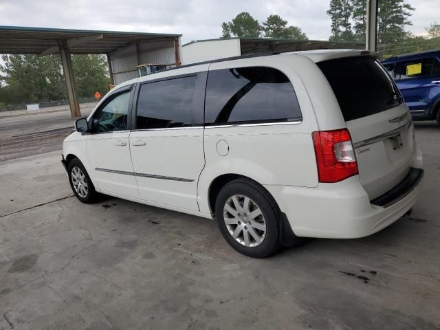 2013 Chrysler Town & Country Touring