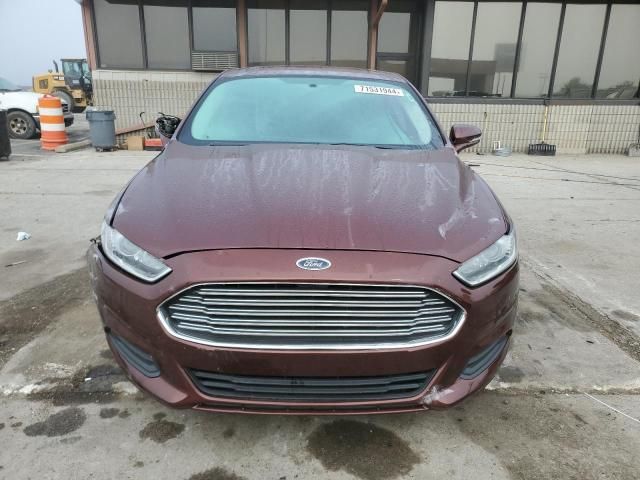 2016 Ford Fusion SE