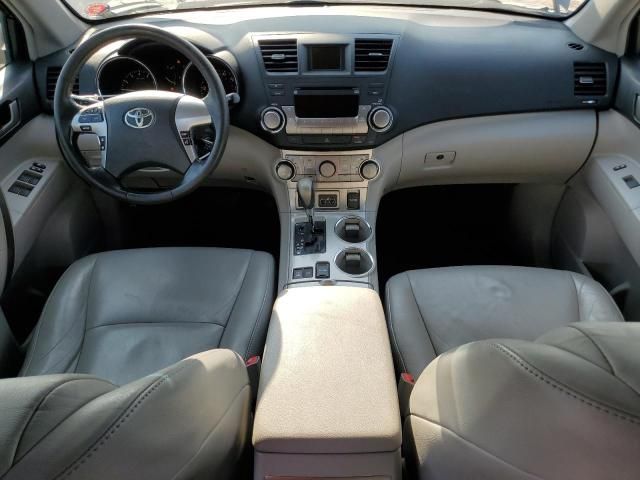 2011 Toyota Highlander Base