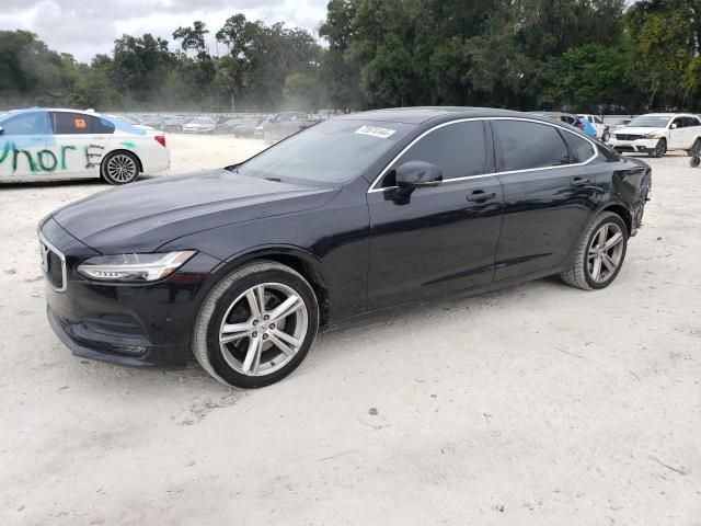 2018 Volvo S90 T5 Momentum