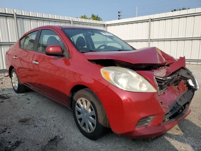 2013 Nissan Versa S