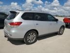 2016 Nissan Pathfinder S