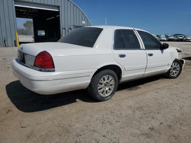 2003 Ford Crown Victoria LX