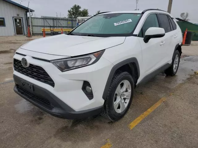 2020 Toyota Rav4 XLE