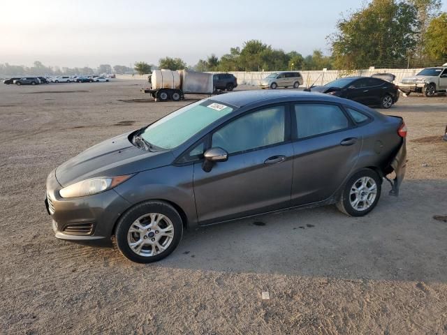 2015 Ford Fiesta SE