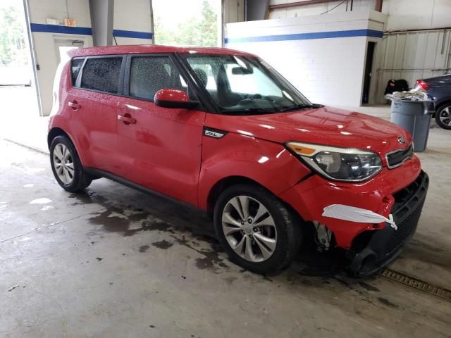 2015 KIA Soul +