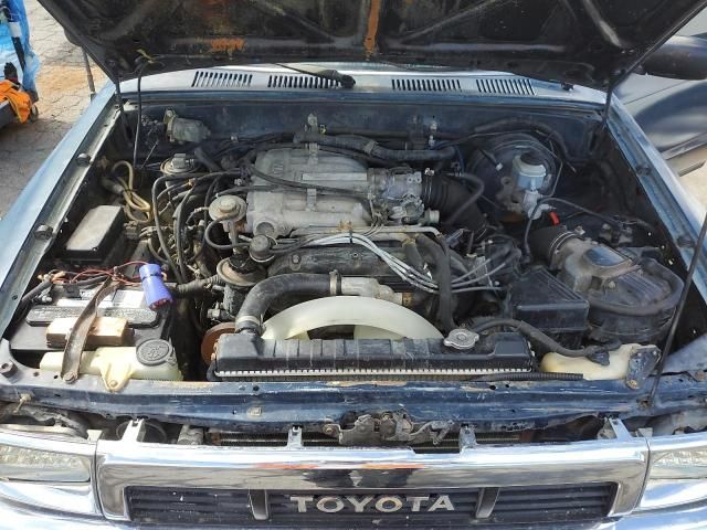 1989 Toyota Pickup 1/2 TON Extra Long Wheelbase DL