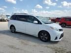 2018 Toyota Sienna LE