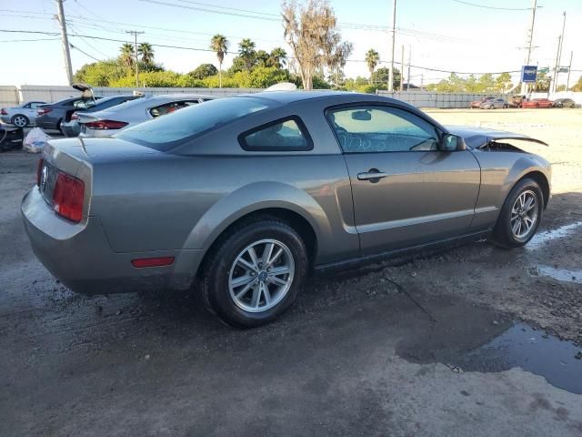 2005 Ford Mustang