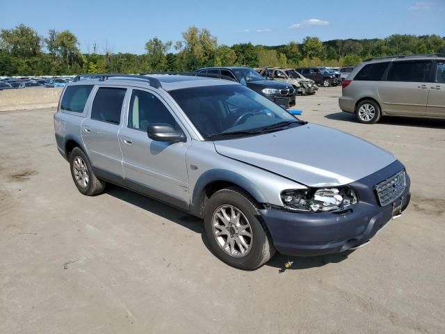 2004 Volvo XC70