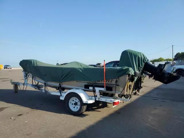 2000 Aluminum Acraftboat