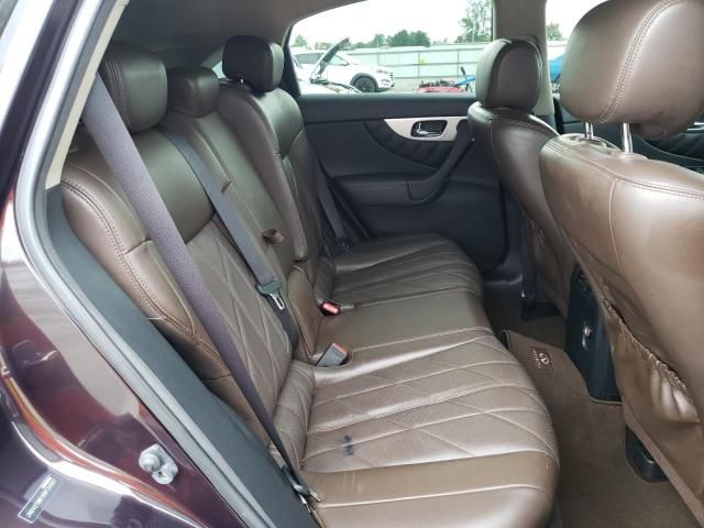 2011 Infiniti FX35