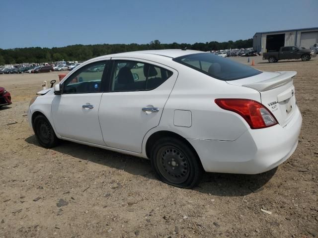 2013 Nissan Versa S