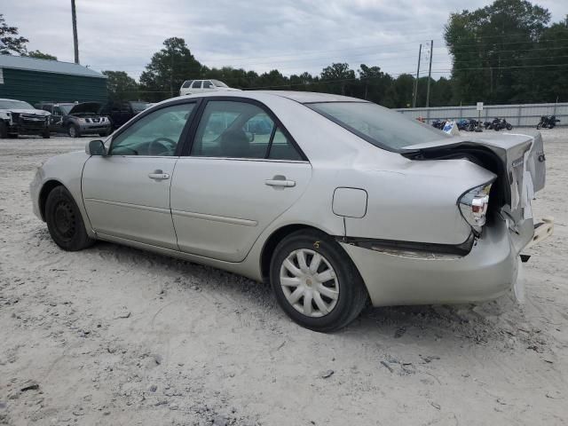 2005 Toyota Camry LE