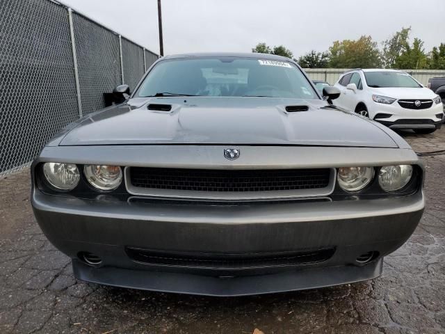 2010 Dodge Challenger SE