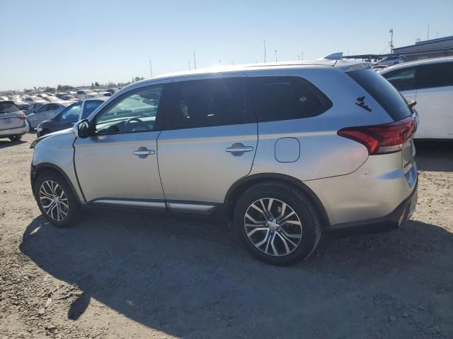 2018 Mitsubishi Outlander ES