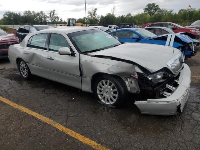 2006 Lincoln Town Car Signature