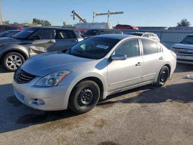 2010 Nissan Altima Base