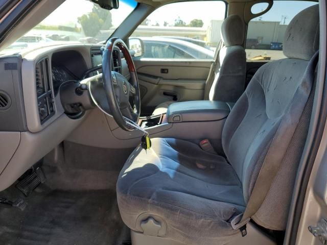 2005 Cadillac Escalade Luxury