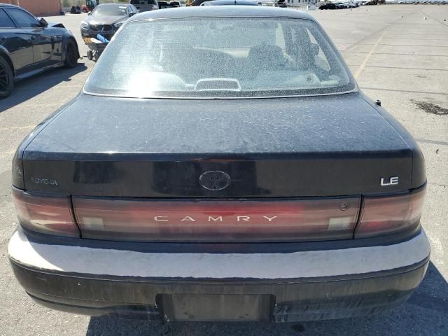 1992 Toyota Camry LE