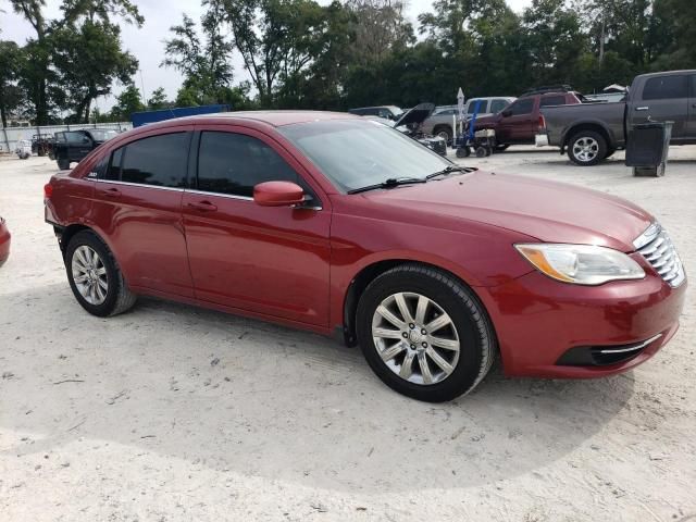 2013 Chrysler 200 Touring