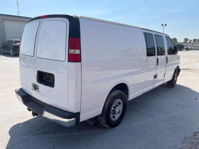 2014 Chevrolet Express G2500