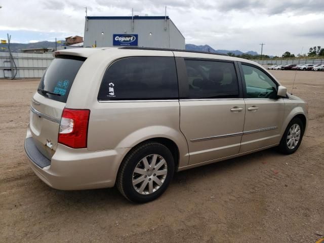 2015 Chrysler Town & Country Touring