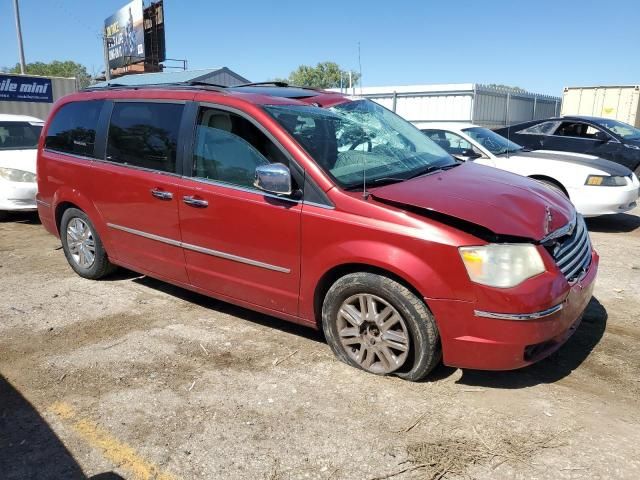 2009 Chrysler Town & Country Limited