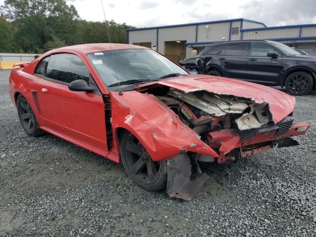 2004 Ford Mustang