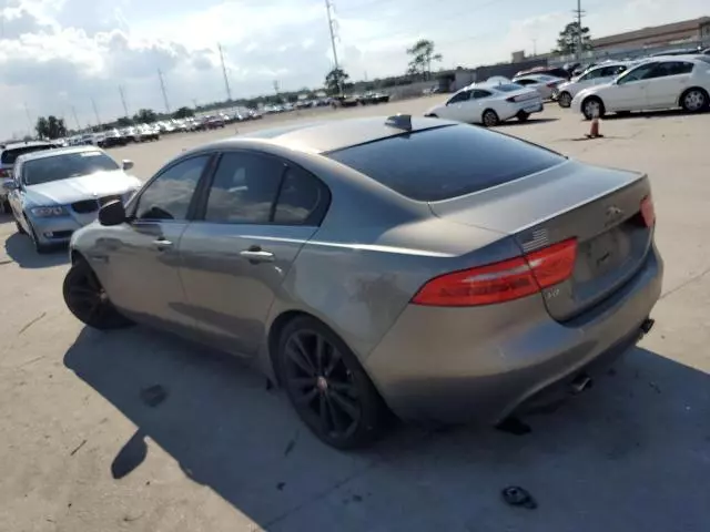 2017 Jaguar XE Prestige