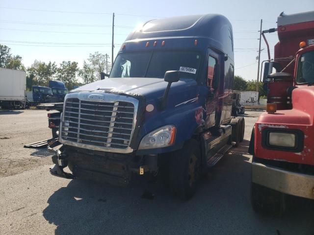 2010 Freightliner Cascadia 125