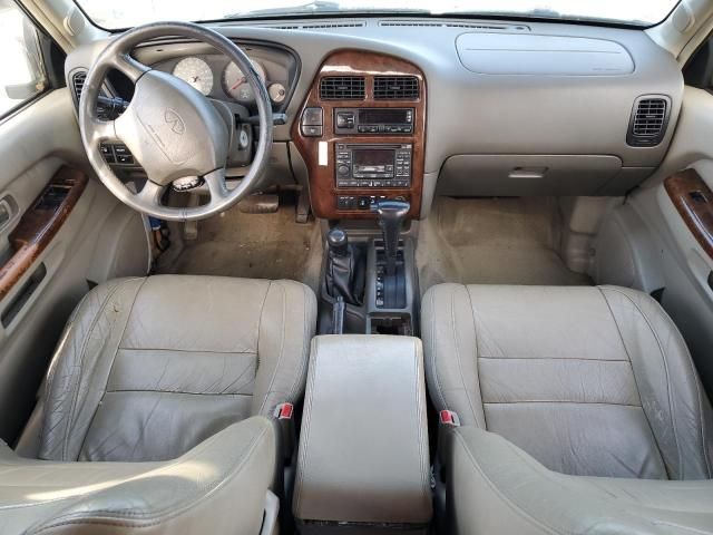 1998 Infiniti QX4