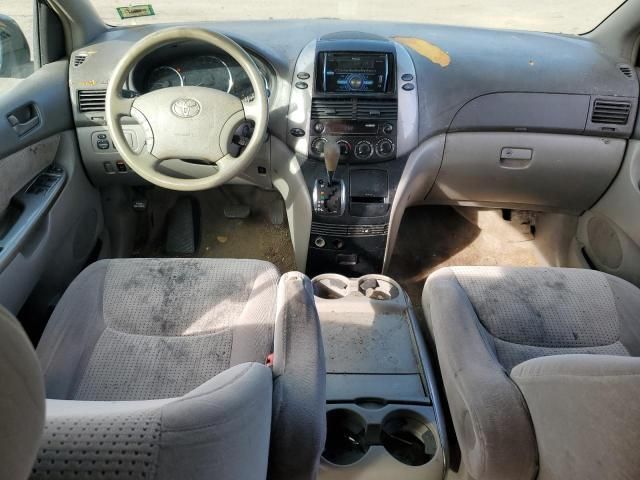 2008 Toyota Sienna CE