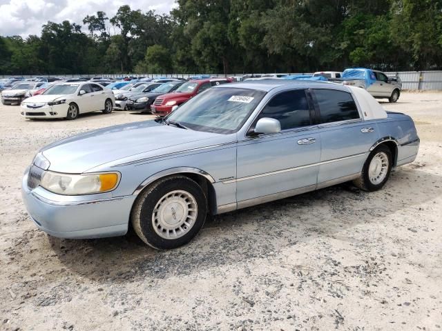 1998 Lincoln Town Car Executive