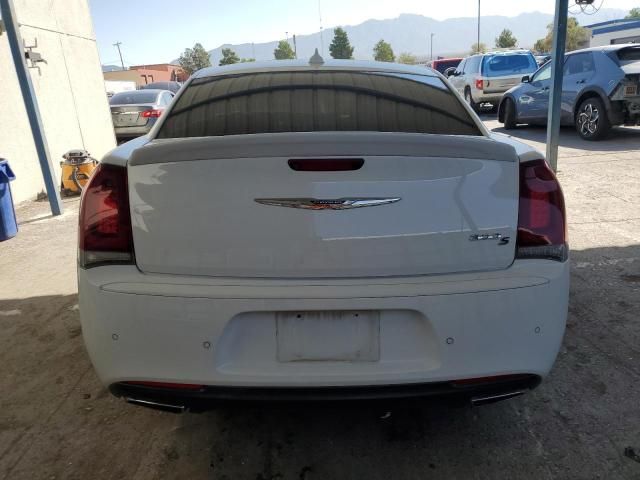 2018 Chrysler 300 S