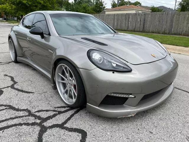 2010 Porsche Panamera S